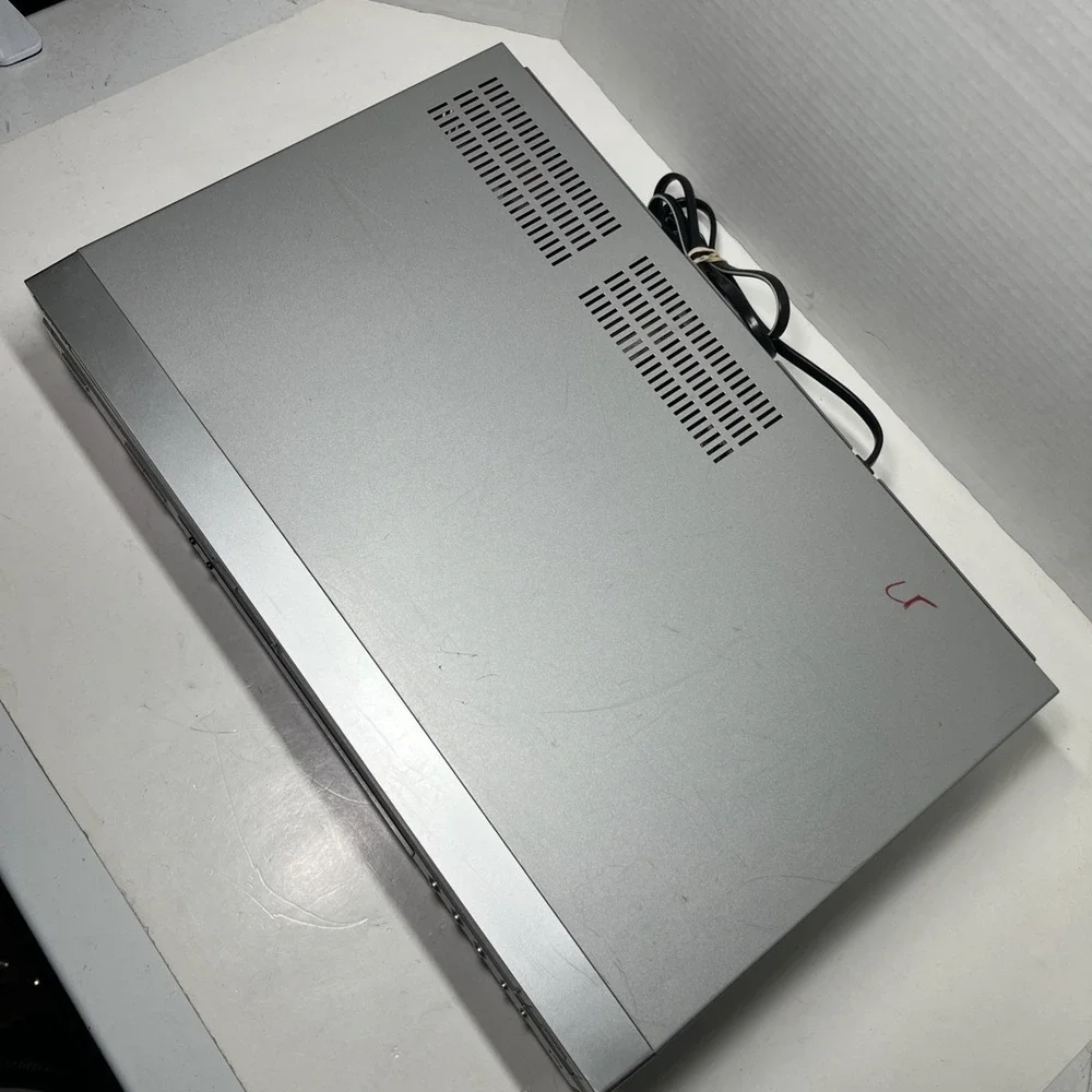 SONY SLV-D380P DVD VHS Combo Player & Recorder VCR No Remote TESTED WORKS 👌